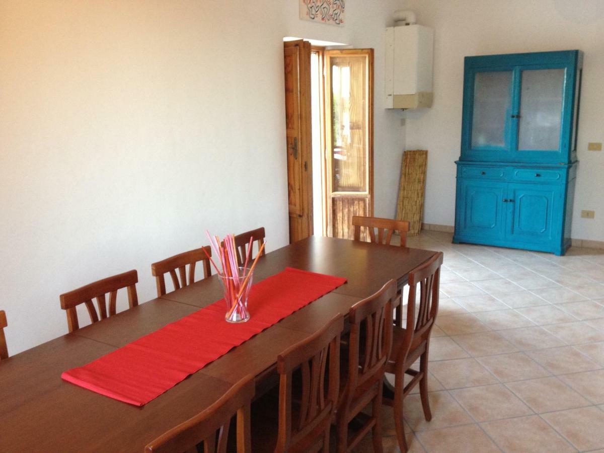 Le Terre D'Abruzzo Hostal Alanno Exterior foto